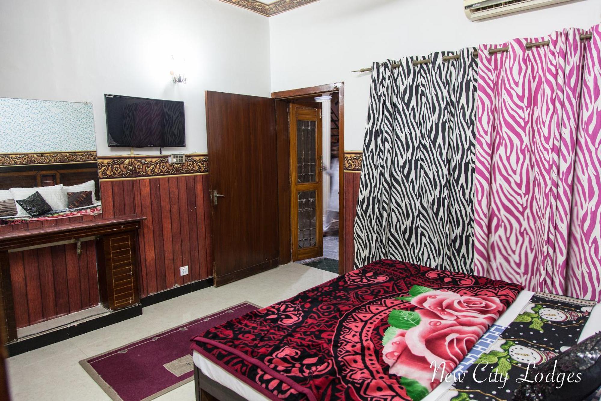 New City Lodges Guesthouse Islamabad Buitenkant foto
