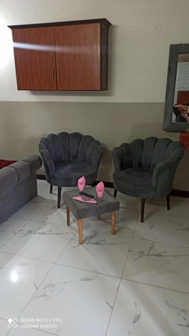 New City Lodges Guesthouse Islamabad Buitenkant foto