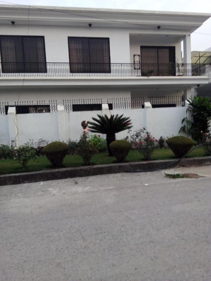 New City Lodges Guesthouse Islamabad Buitenkant foto